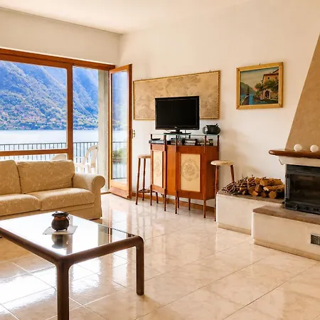 Big With View And Three Bedrooms Apartmán