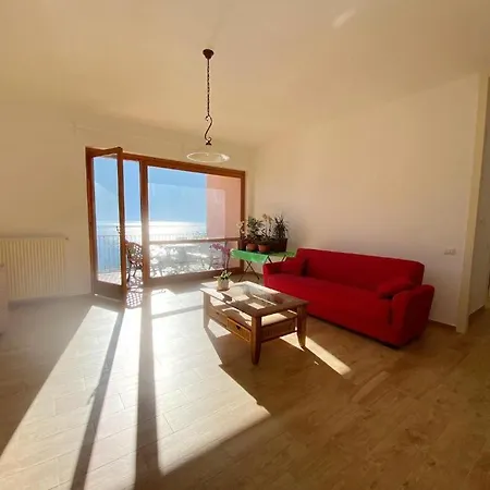 Appartamento With Stunning View