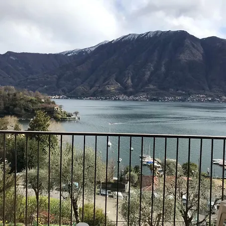 Apartment Big With View And Three Bedrooms Sala Comacina