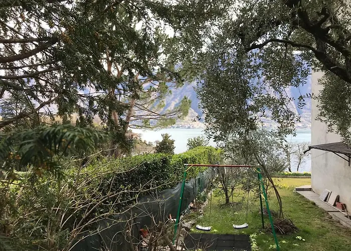 Big With View And Three Bedrooms * 萨拉科玛希娜