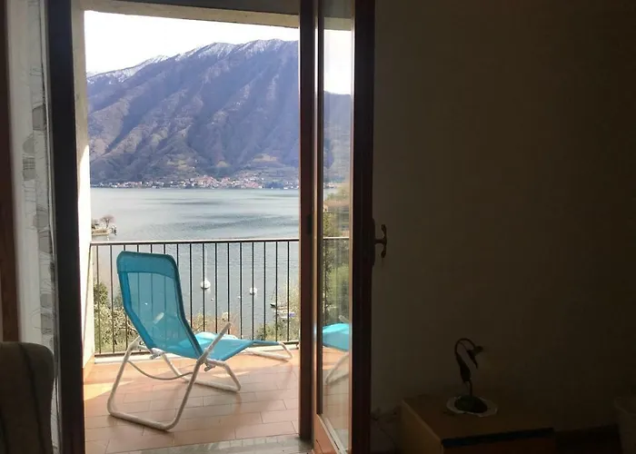 Big With View And Three Bedrooms * 萨拉科玛希娜