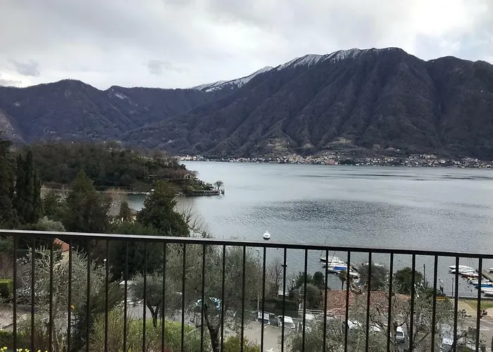 公寓 Big With View And Three Bedrooms *